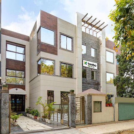 Hotel Treebo White Castle, Gurgaon Esterno foto
