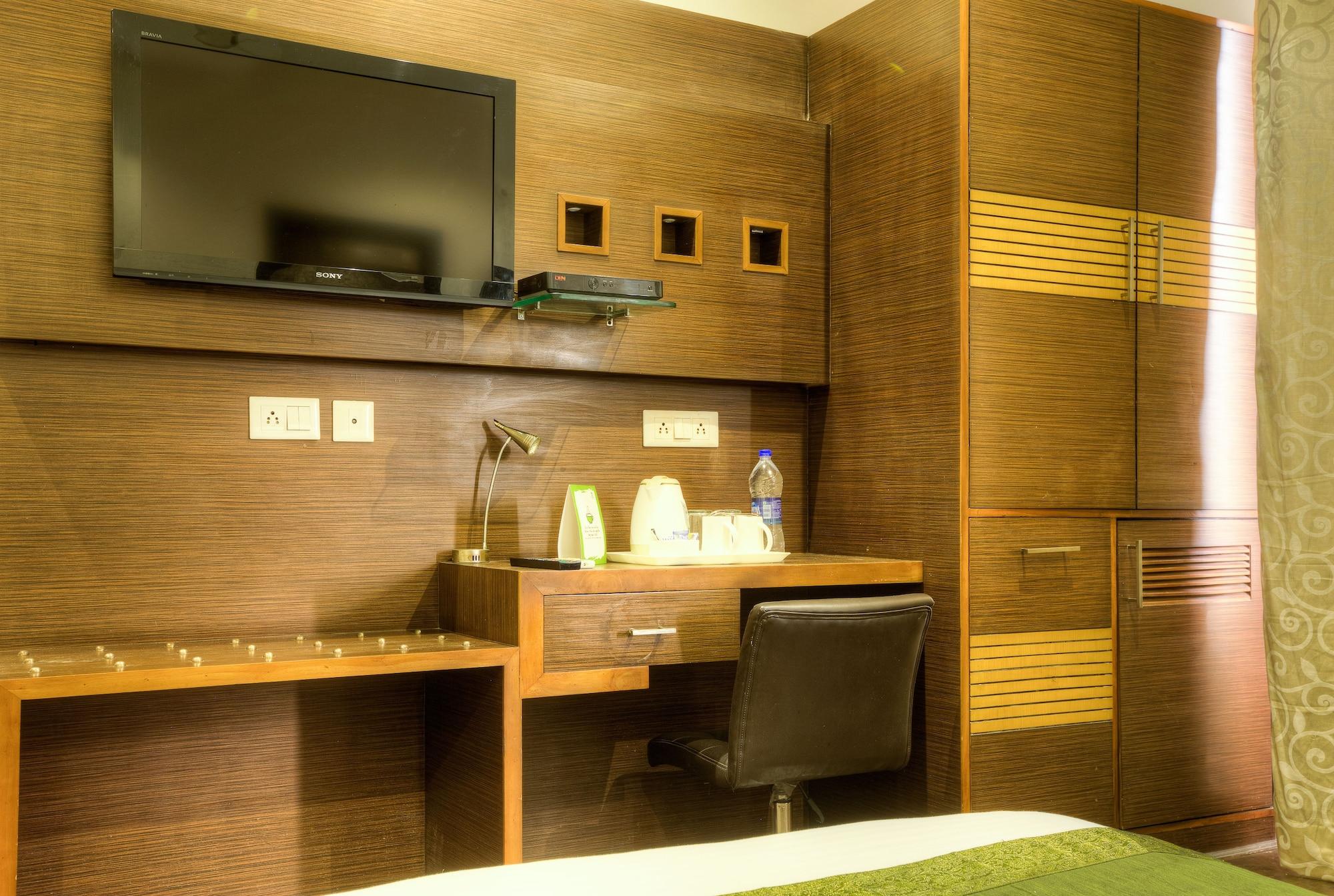 Hotel Treebo White Castle, Gurgaon Esterno foto