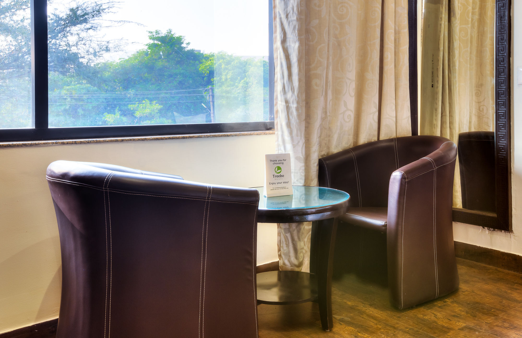 Hotel Treebo White Castle, Gurgaon Esterno foto
